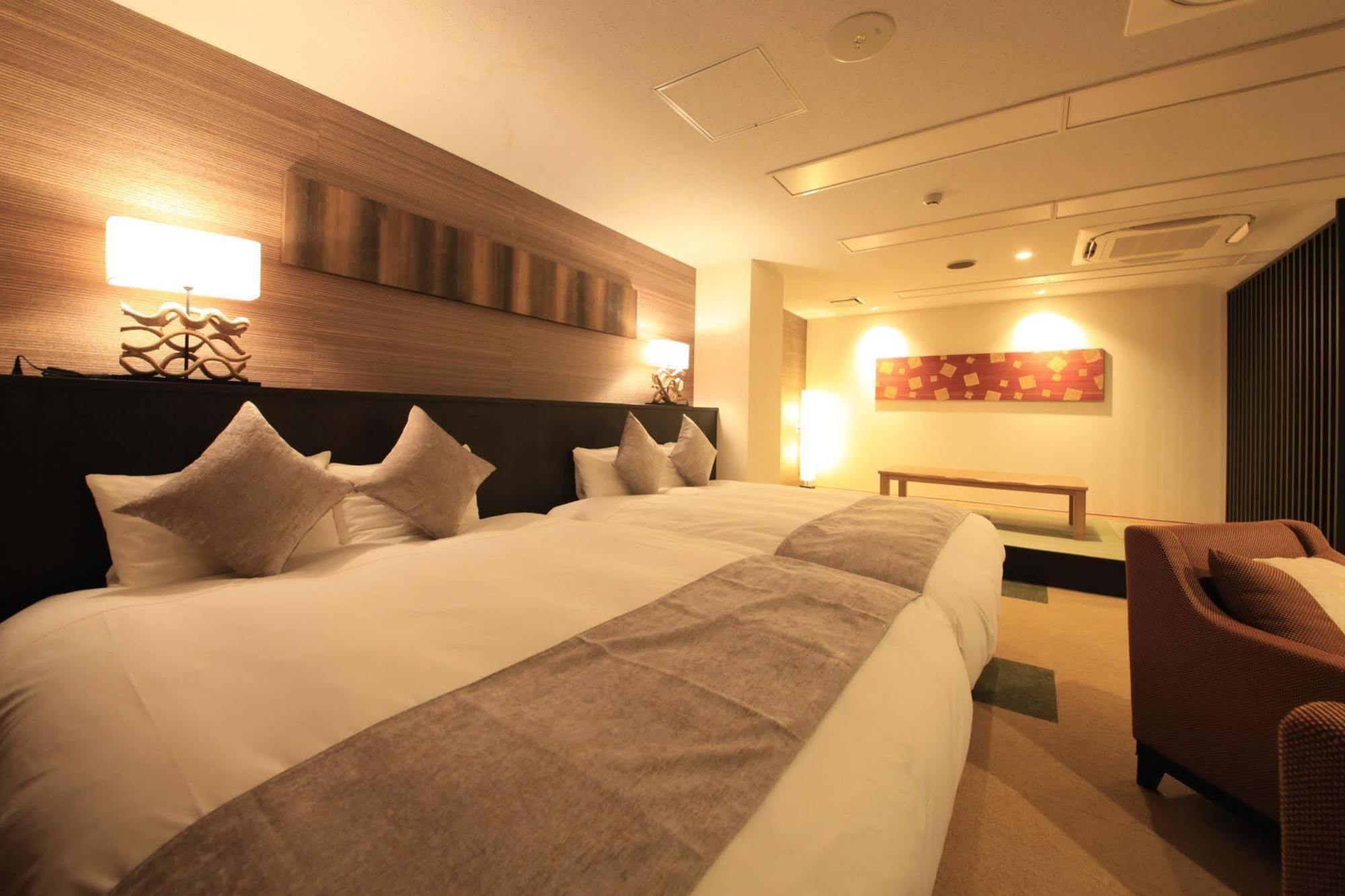 Centurion Hotel Villa Suite Fukui Ekimae Kültér fotó